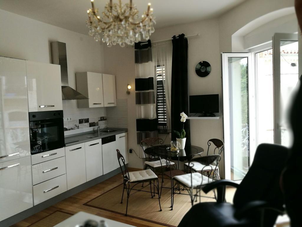 Ana Apartment PUY 외부 사진